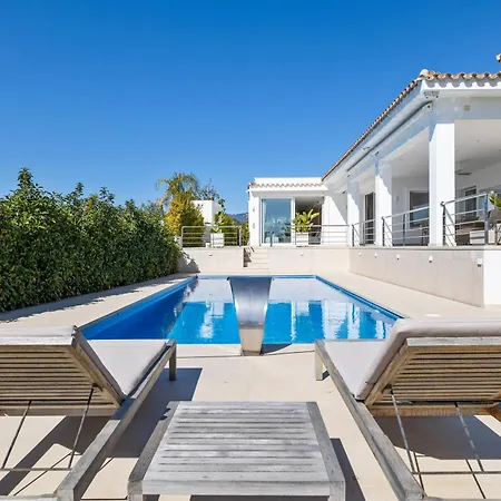 Villa View *