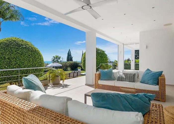 Villa View *